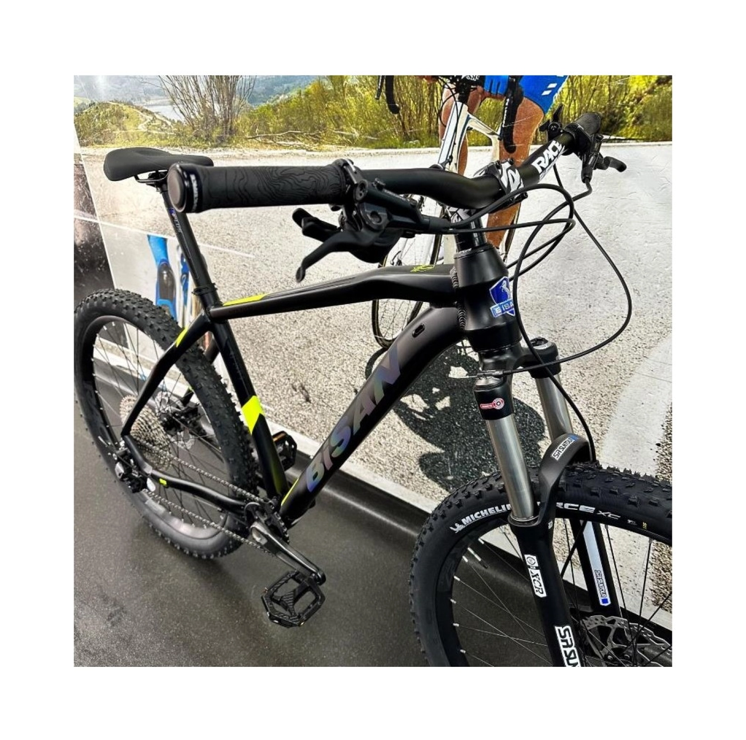 Bisan Mtx 7800 Slx 29 Jant 48 Cm Kadro Mat Siyah Sarı Gri - Görsel 2