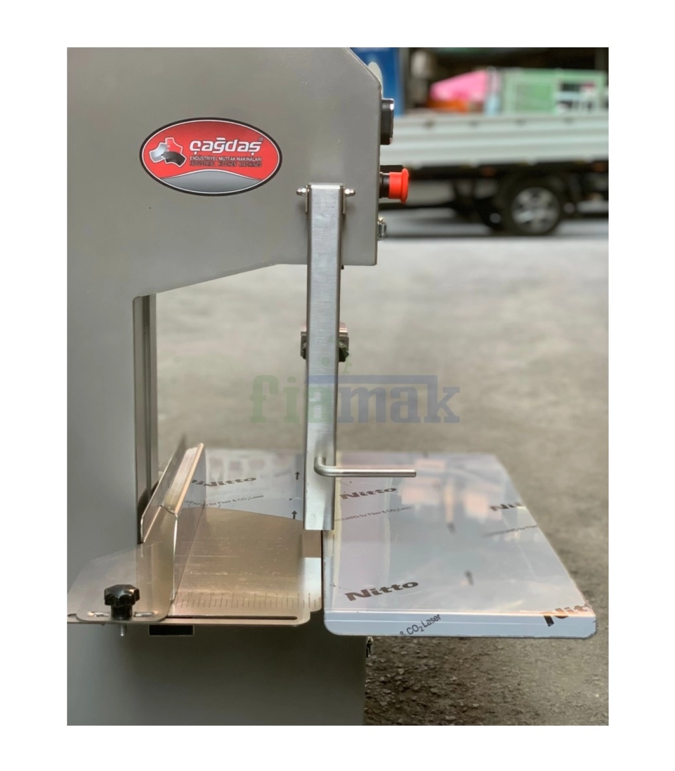 Çağdaş Et Kemik Testeresi 380V - Görsel 3