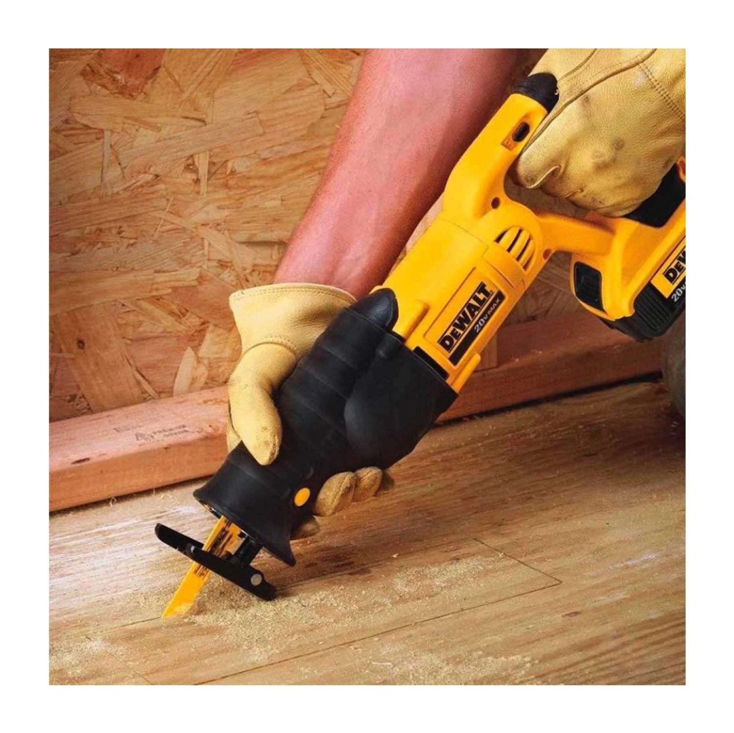 Dewalt Şarjlı Tilki Kuyruğu Testere Li-Ion 18V Xr Dcs380N - Görsel 3