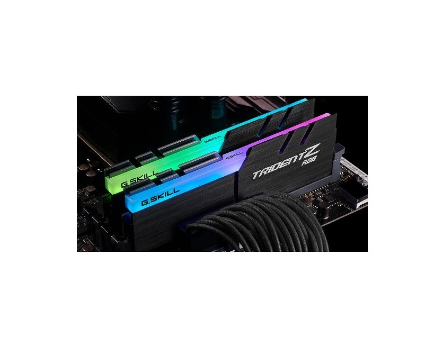 Gskill Trident Z Rgb Led Ddr4-4000Mhz Cl18 32Gb (2X16Gb) Dual (18-22-22-42) 1.4V (F4-4000C18D-32Gtzr) - Görsel 5