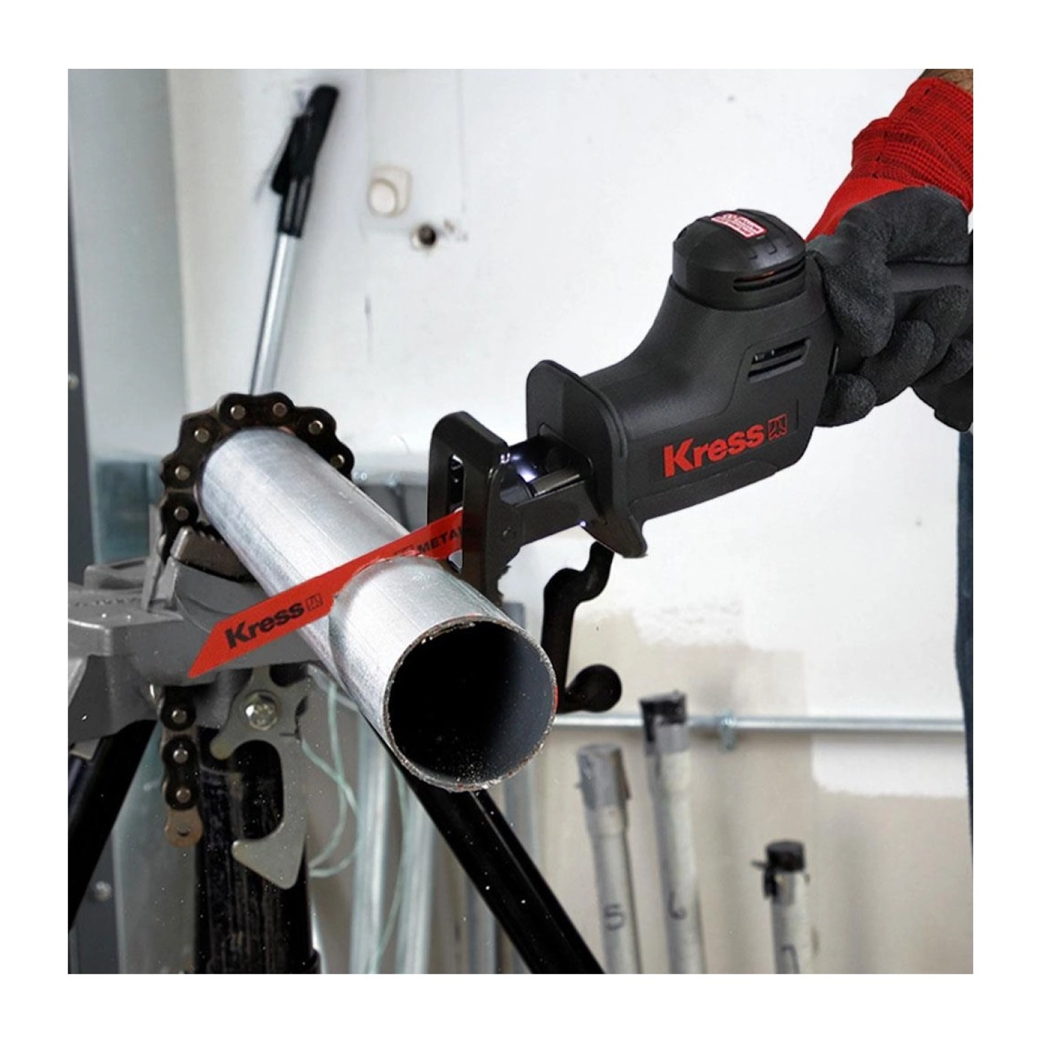 Kress Kue00.91 20Volt Kömürsüz Profesyonel Tilki Kuyruğu Testere - Görsel 5