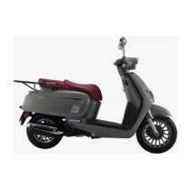nanok-emira-125-scooter_599.webp