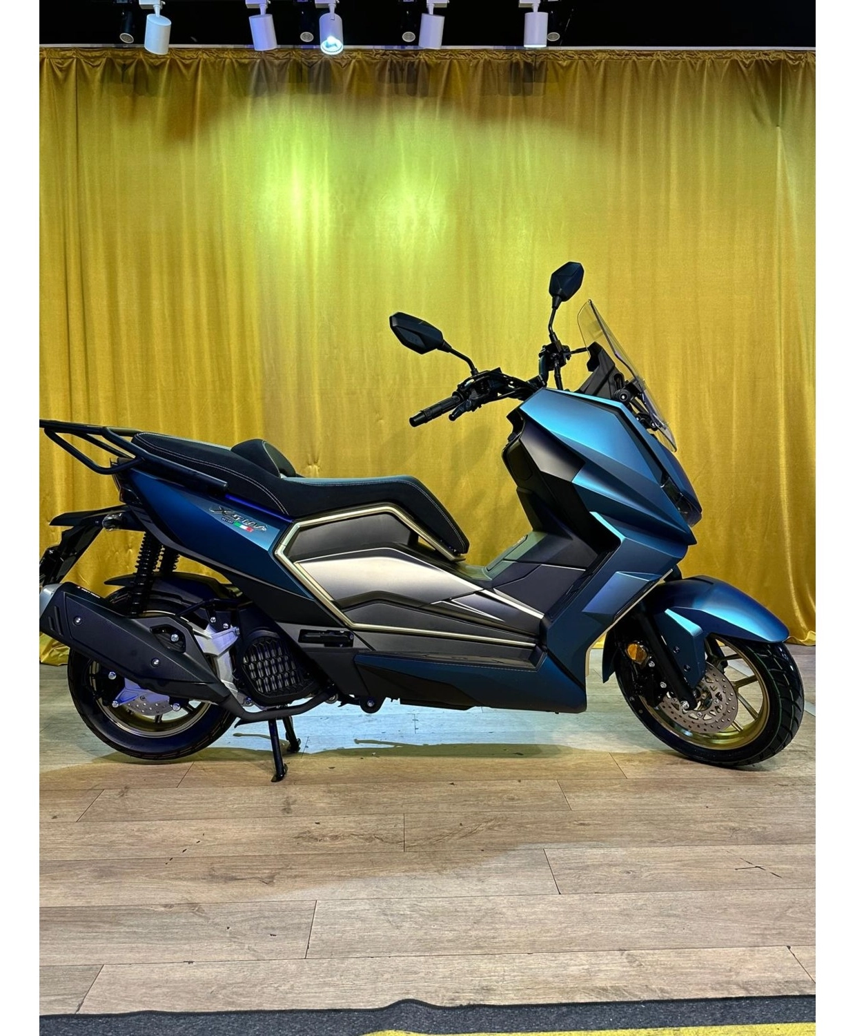 Regal Raptor X-Suv 125 ürün görseli