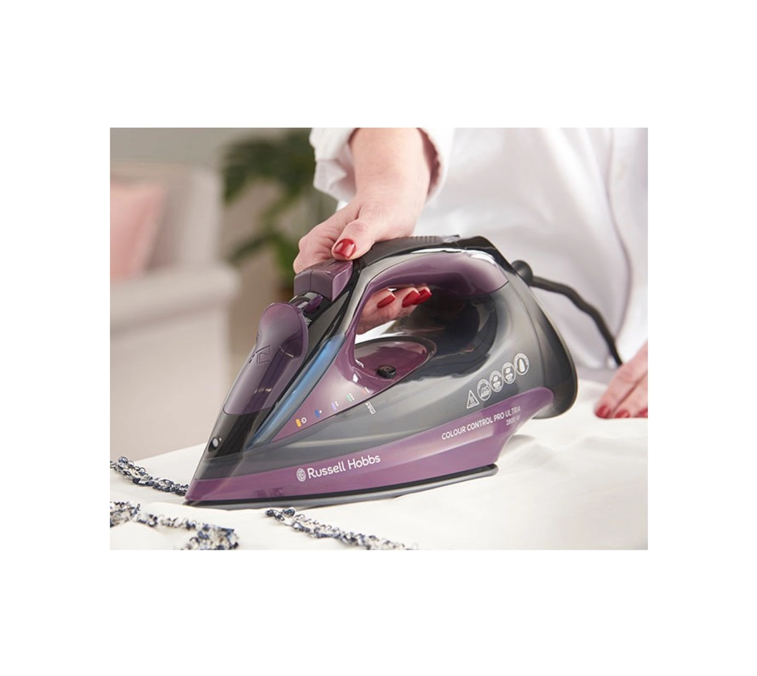 Russell Hobbs 27281-56/Rh 2800 W Buharlı Ütü Mor Colour Control Pro Iron - Görsel 3