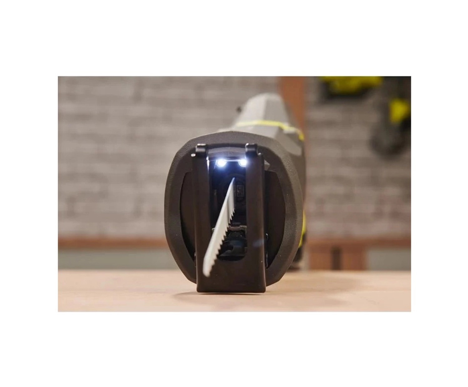 Ryobi Rrs18Bl-0 18V Kömürsüz Kılıç Testere - Görsel 3