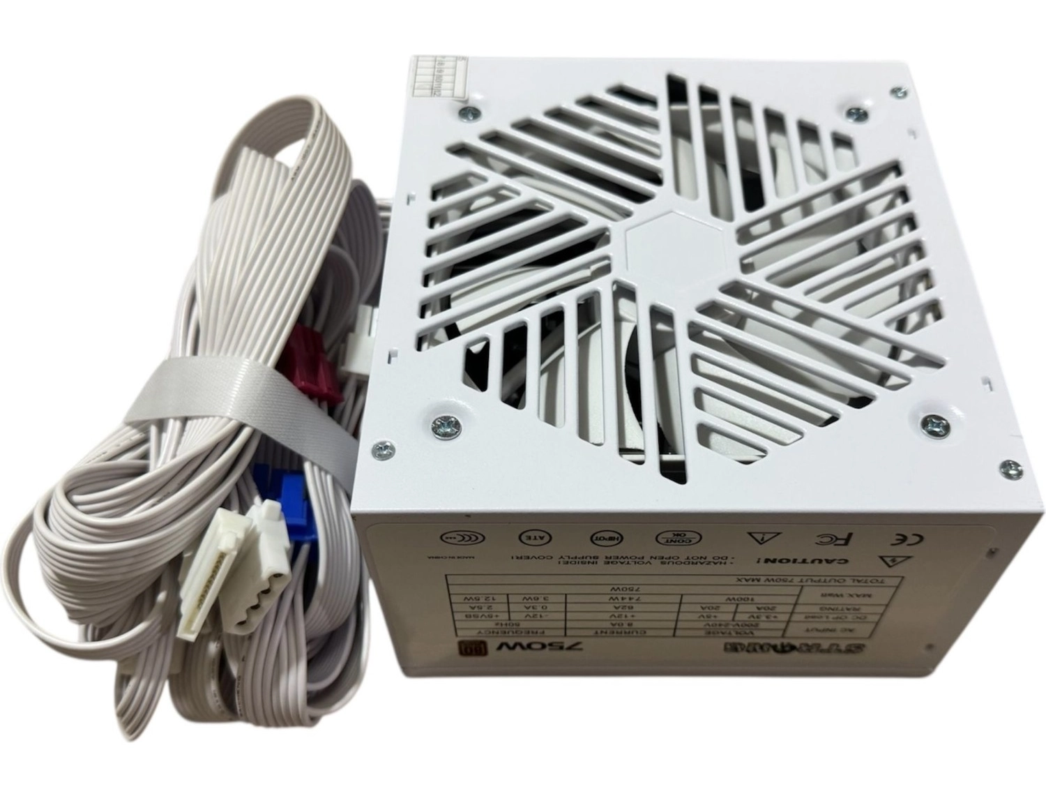 Strong St750 750W 80+ Bronze Apfc Beyaz Power Supply Güç Kaynağı - Görsel 5